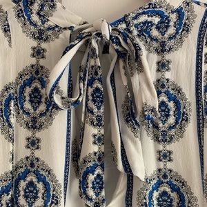 Keyhole Tie Back Tunic by Promesa